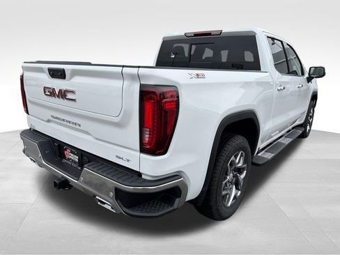 New 2026 GMC Sierra 1500 SLT AWD/4WD image 7