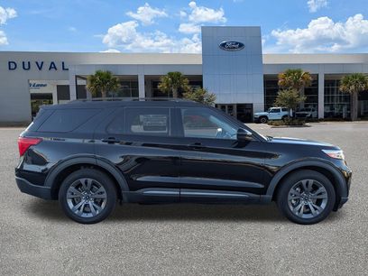 Used 2022 Ford Explorer XLT w/ Equipment Group 202A