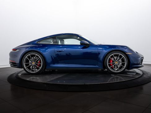 Certified 2022 Porsche 911 Carrera 4S image 8