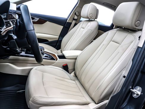 Used 2023 Audi A4 2.0T Premium w/ Convenience Package image 17