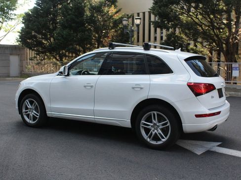 Used 2017 Audi Q5 2.0T Premium image 9