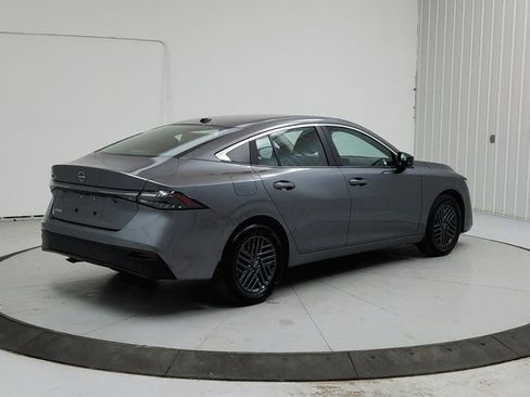 New 2026 Nissan Sentra SV w/ SV Convenience Package FWD image 7