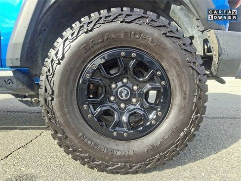 Used 2023 Ford Bronco Wildtrak image 8