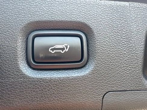 Used 2023 Hyundai Santa Fe SEL AWD/4WD image 30