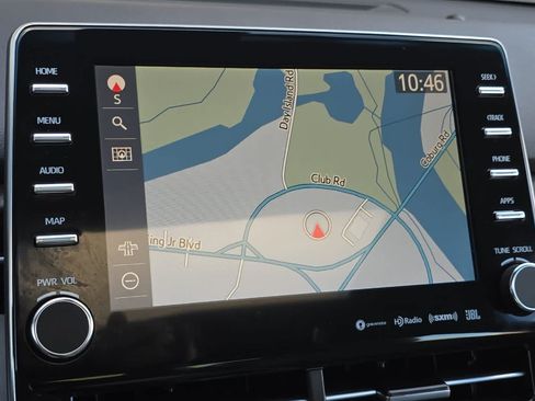 Used 2022 Toyota Avalon Limited w/ Advanced Safety Package FWD image 18