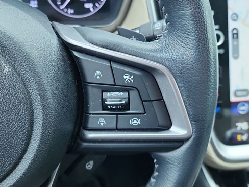 Certified 2022 Subaru Outback Limited image 21