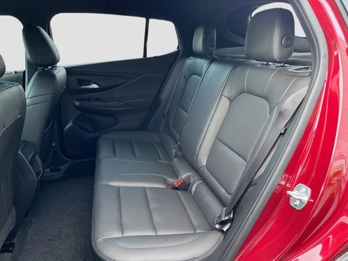 Used 2025 Buick Envista Sport Touring w/ Convenience II Package image 28