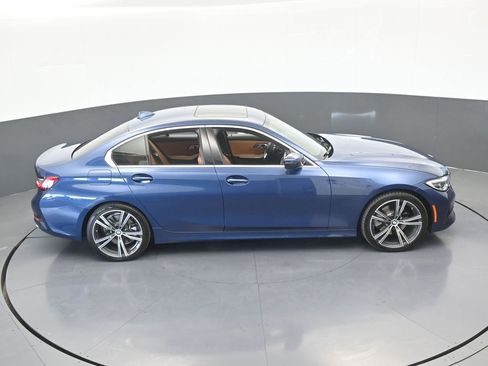 Used 2021 BMW 330i Sedan w/ Premium Package image 56