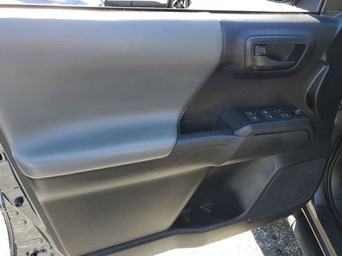Used 2021 Toyota Tacoma SR image 17