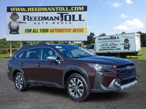 Used 2023 Subaru Outback Touring AWD/4WD image 1