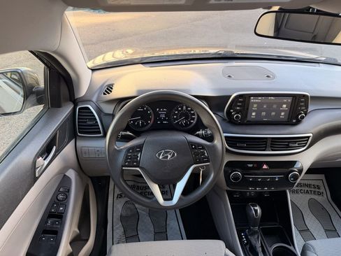 Used 2020 Hyundai Tucson SE w/ Cargo Package image 22