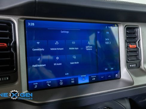 Used 2024 Ford Bronco Raptor w/ Interior Carbon Fiber Pack 6 AWD/4WD image 20