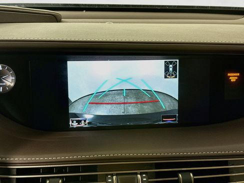 Used 2019 Lexus LS 500 AWD w/ Interior Upgrade Package image 17