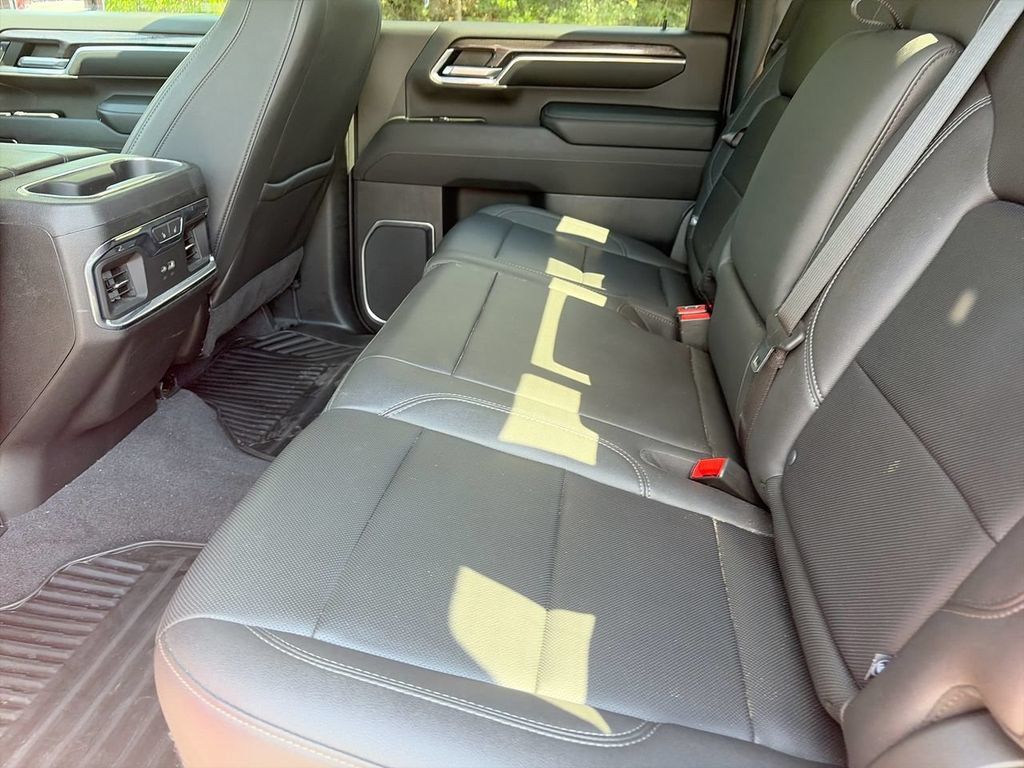Used 2024 Chevrolet Silverado 2500 LTZ w/ LTZ Plus Package AWD/4WD image 13