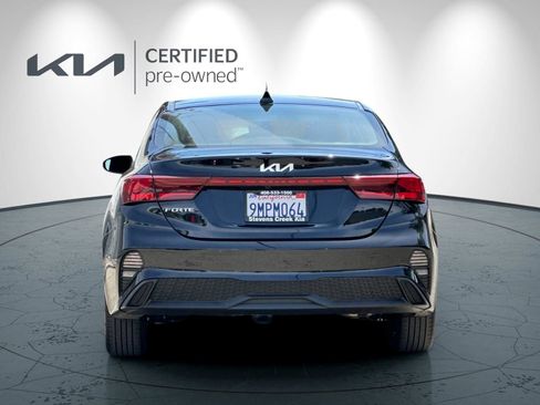 Certified 2024 Kia Forte LXS FWD image 5