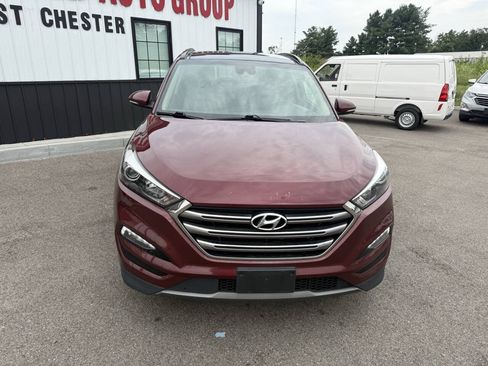 Used 2016 Hyundai Tucson Limited w/ Option Group 03 FWD image 3