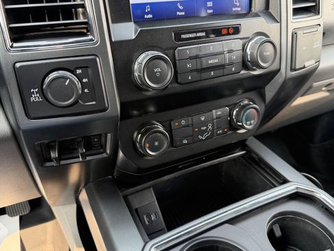 Used 2022 Ford F250 XLT w/ XLT Value Package AWD/4WD image 29