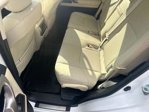 Used 2020 Lexus GX 460 Premium w/ Premium Package AWD/4WD image 16