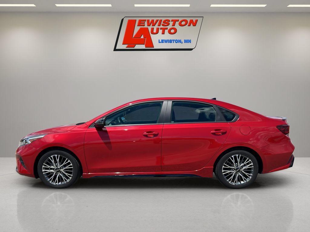 Used 2024 Kia Forte GT-Line w/ GT-Line Premium Package FWD image 10