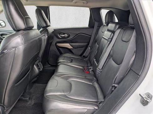 Used 2018 Jeep Cherokee Limited w/ Trailer Tow Group image 18