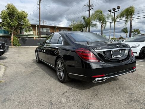 Used 2019 Mercedes-Benz S 560 Sedan image 5