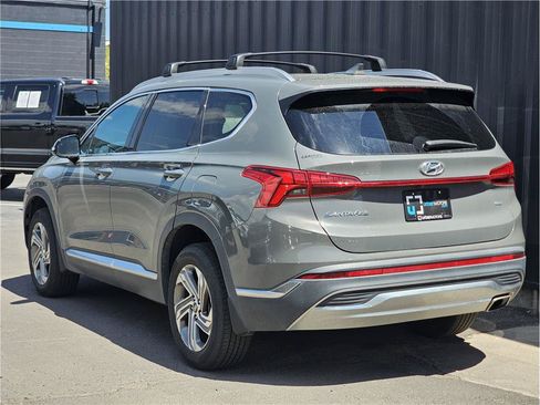 Used 2021 Hyundai Santa Fe SEL w/ Convenience + Premium Package AWD/4WD image 3