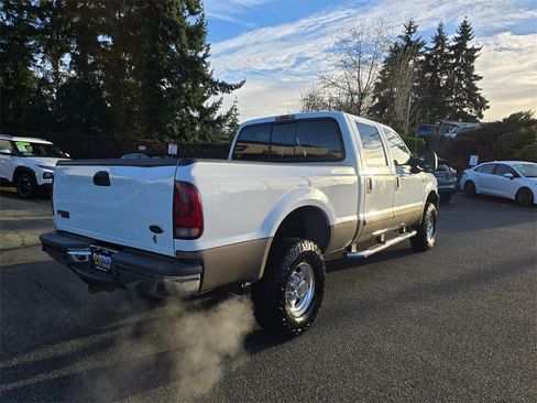 Used 2002 Ford F350 Lariat image 3