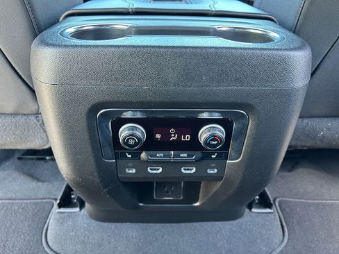 Used 2023 Chevrolet Tahoe High Country AWD/4WD image 50