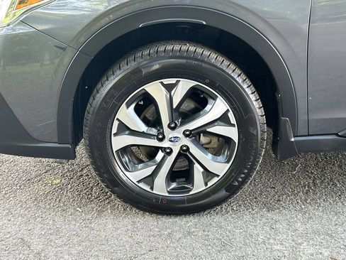 Used 2021 Subaru Outback Touring XT AWD/4WD image 10