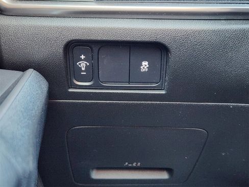 Used 2025 Kia Sorento S w/ Panoramic Sunroof Package image 22