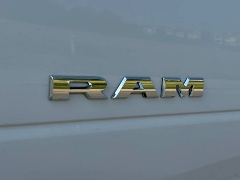 Used 2021 RAM 2500 Big Horn AWD/4WD image 13