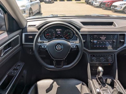 Used 2019 Volkswagen Atlas SE AWD/4WD image 18
