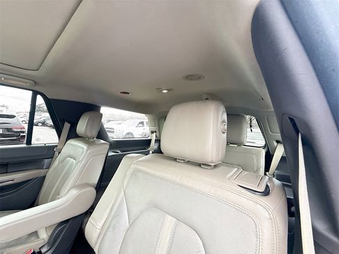 Used 2019 Ford Expedition Limited w/ Equipment Group 301A image 26