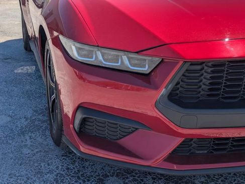 Used 2024 Ford Mustang Coupe RWD image 10