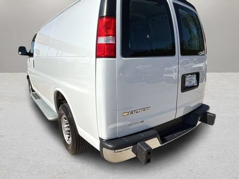 Used 2024 Chevrolet Express 2500 w/ Driver Convenience Package RWD image 35