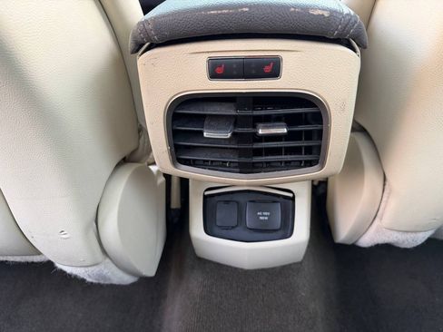 Used 2015 Lincoln MKZ Hybrid w/ Equipment Group 202A Reserve FWD image 23