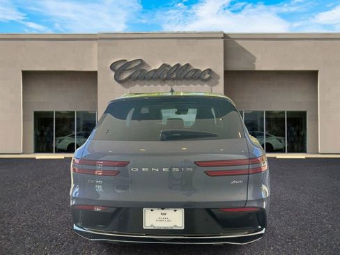 Used 2026 Genesis GV70 2.5T image 4