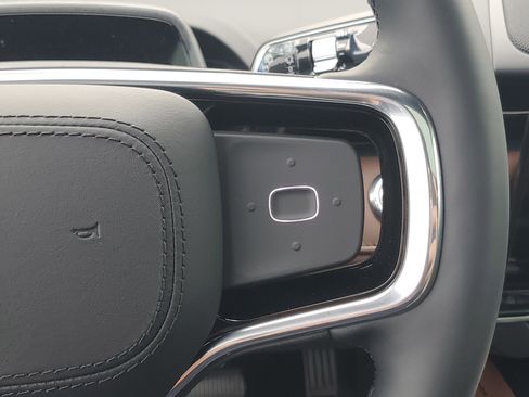 New 2026 Lincoln Nautilus Reserve w/ Jet Appearance Package image 18