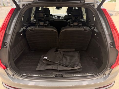 Used 2018 Volvo XC90 T6 R-Design AWD/4WD image 18