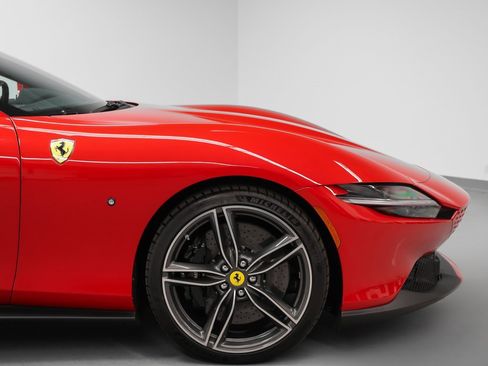 Certified 2024 Ferrari Roma Spider image 12