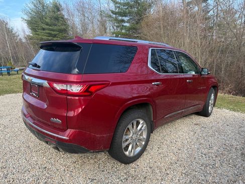 Used 2020 Chevrolet Traverse High Country AWD/4WD image 5