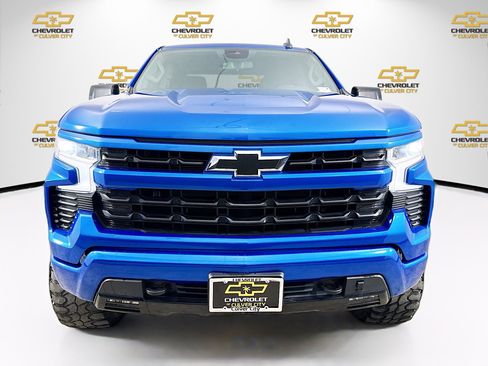 Used 2023 Chevrolet Silverado 1500 RST RWD image 2