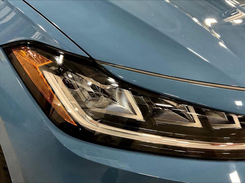 Used 2025 Volkswagen Jetta GLI Autobahn image 25