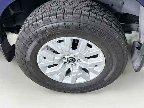 Used 2022 Nissan Frontier SV image 35