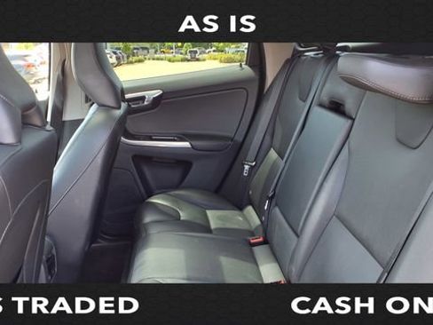 Used 2016 Volvo XC60 T5 Platinum w/ Climate Package FWD image 16