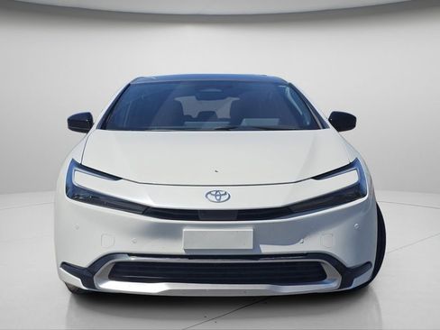 Used 2024 Toyota Prius Prime Premium w/ Advanced Technology Package FWD image 3