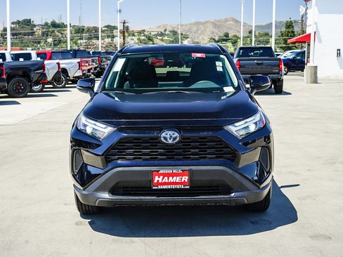 Used 2024 Toyota RAV4 LE AWD/4WD image 7
