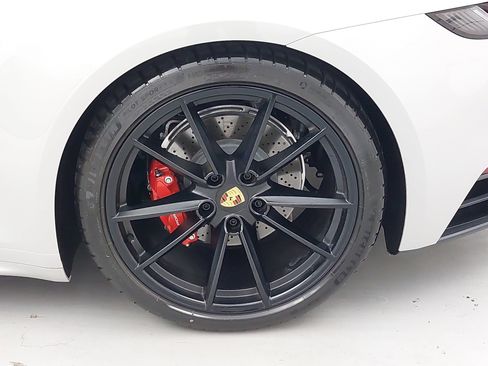 Certified 2024 Porsche 911 Carrera S RWD image 31