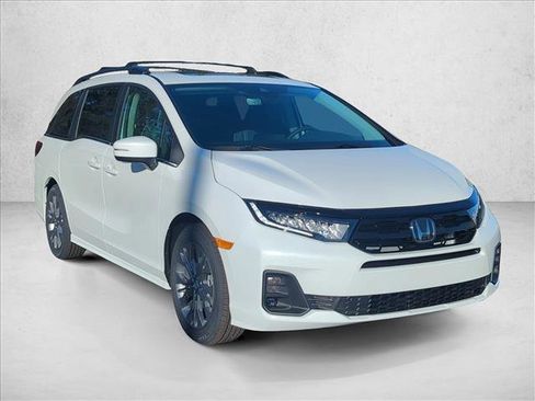 New 2026 Honda Odyssey Touring image 7