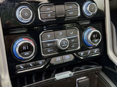 Used 2023 GMC Yukon Denali w/ Max Trailering Package image 17